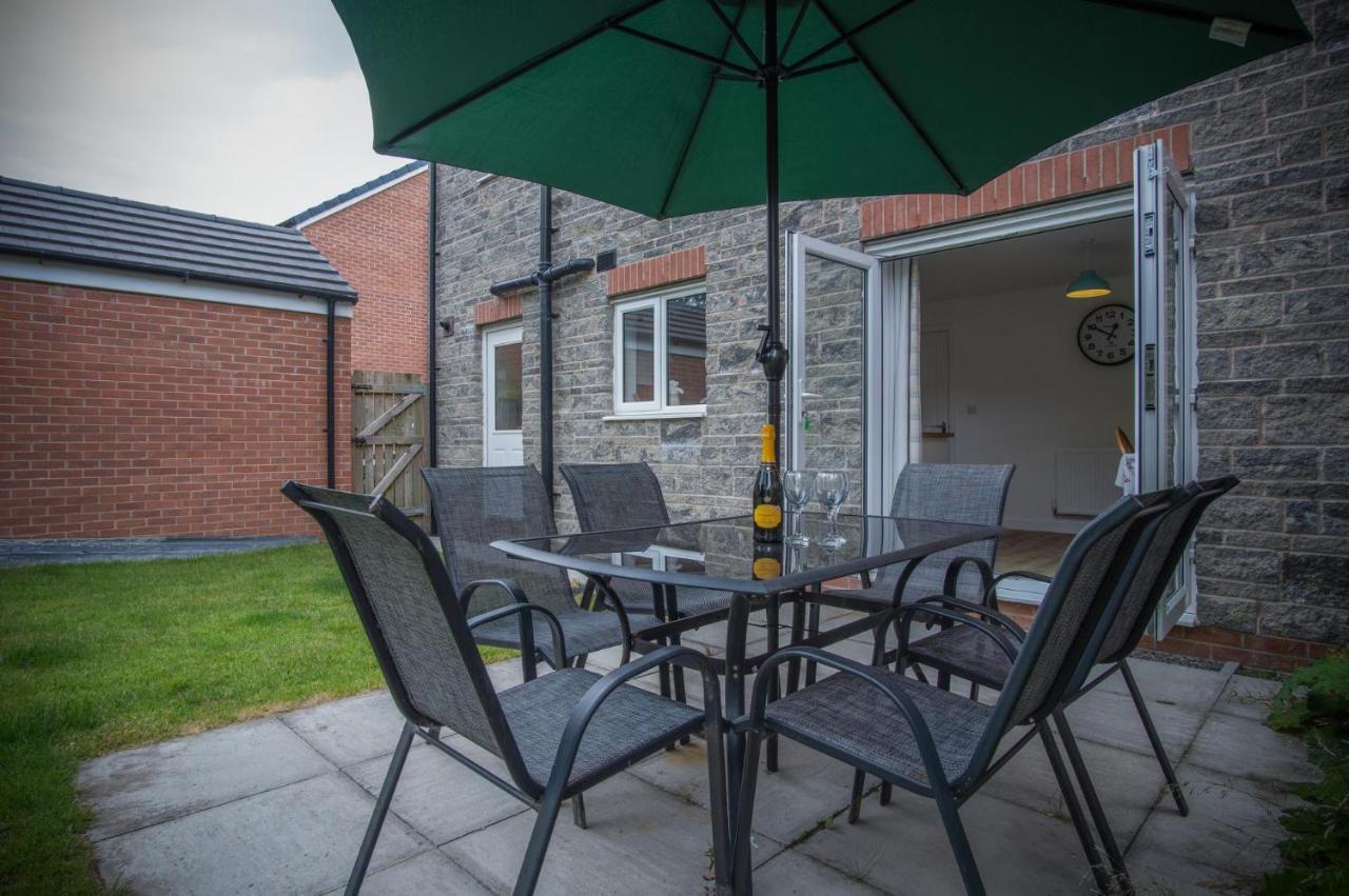 Maes Yr Odyn - 3 Bedroom Holiday Home - Narberth Buitenkant foto